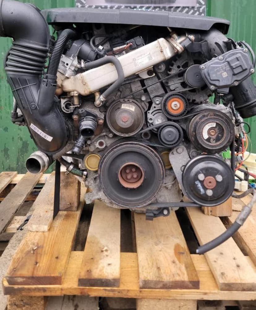 BMW E36 325i M50B25 Engine 1995 photo 1