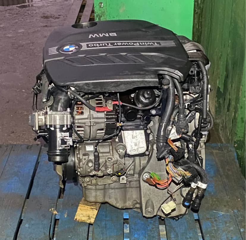 BMW E60 530i N53B30 Engine 2009 photo 1