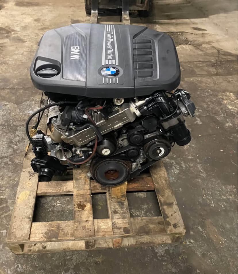 BMW E60 523i N53B25 Engine 2010 photo 1