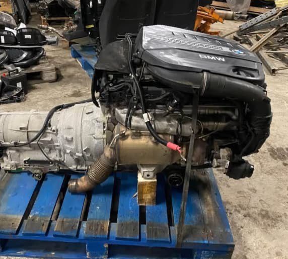 BMW E83 X3 2.5si N52B25 Engine 2011 photo 1