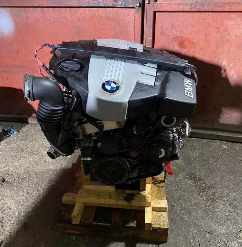 BMW E34 525i M50B25 Engine 1992 photo 1