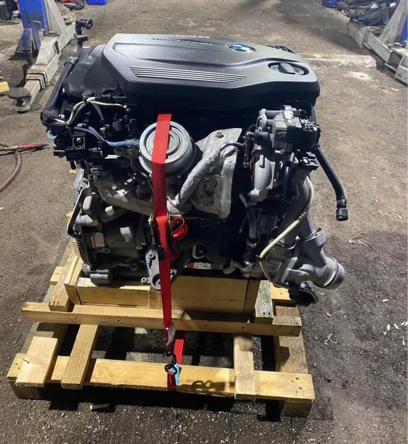 BMW E60 530i N53B30 Engine 2013 photo 1