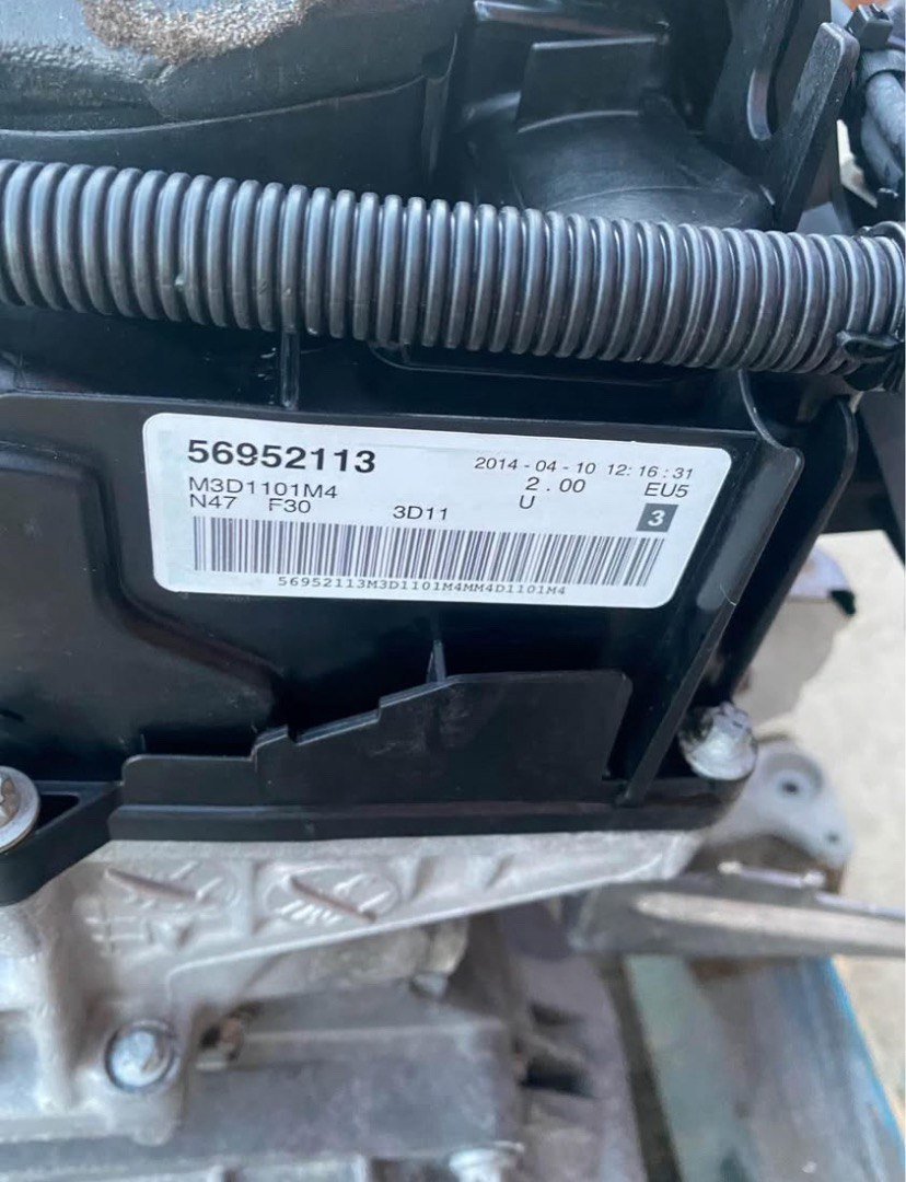 BMW F10 530i N53B30 Engine 2011 photo 1