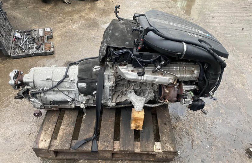 525i ZF 6HP19 Gearbox 2004 photo 1