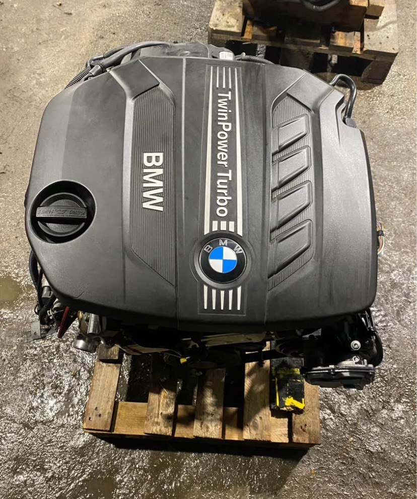 BMW E90 330i N53B30 Engine 2009 photo 1