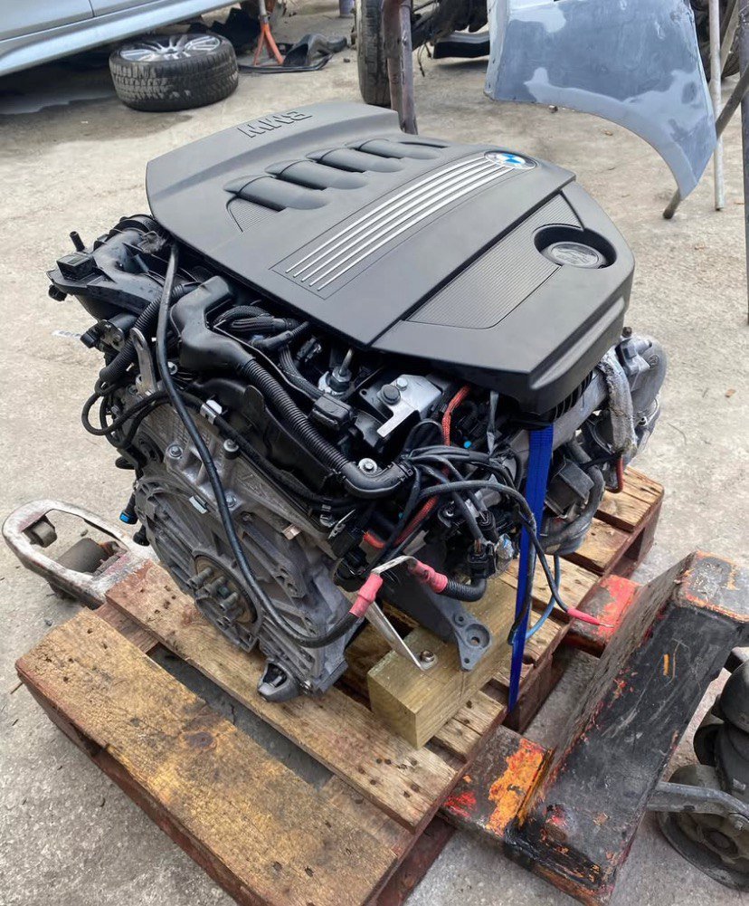 BMW E34 525i M50B25 Engine 1995 photo 1