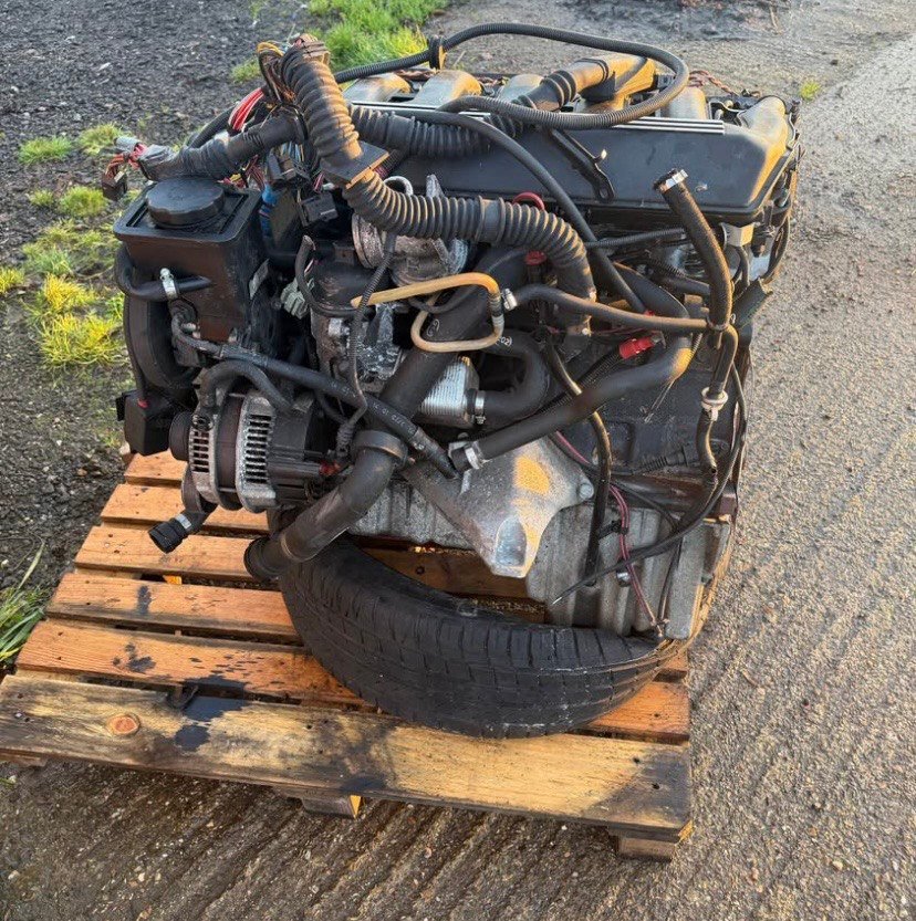 BMW E63 M6 S85B50 Engine 2007 photo 1
