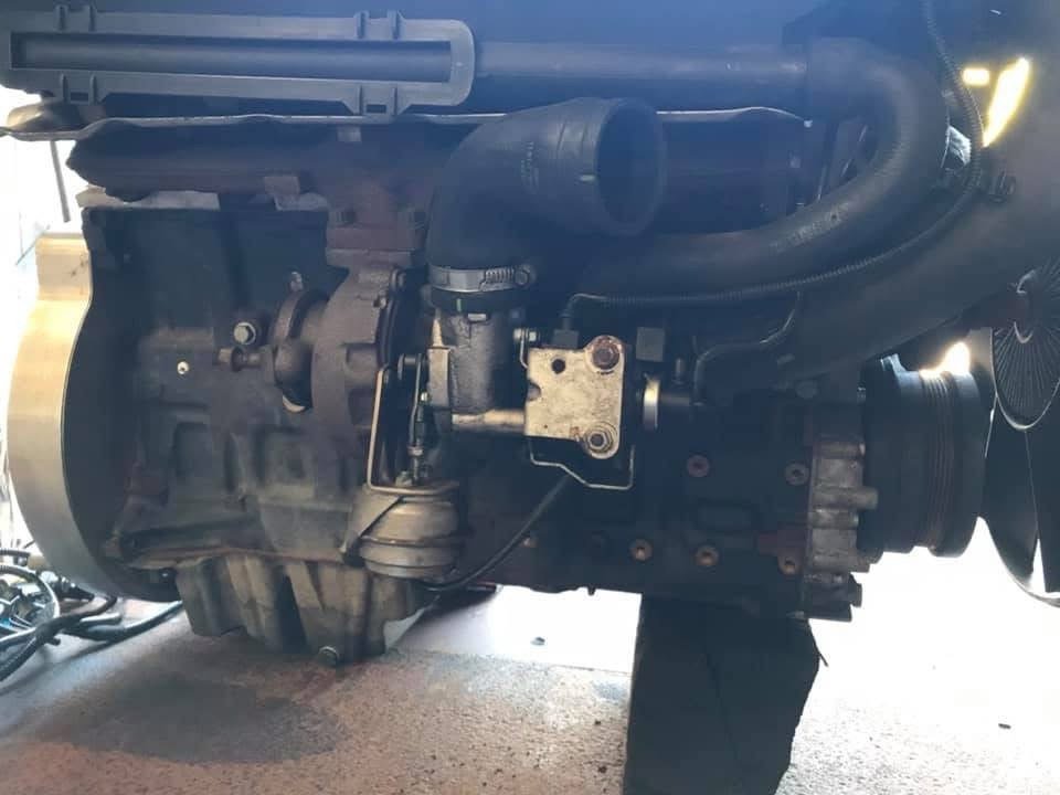 BMW E63 650i N62B48 Engine 2010 photo 1