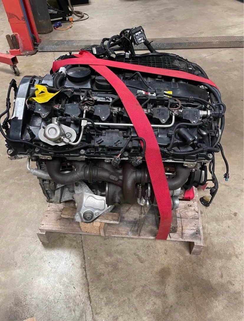 BMW E36 318is M44B19 Engine 1998 photo 1