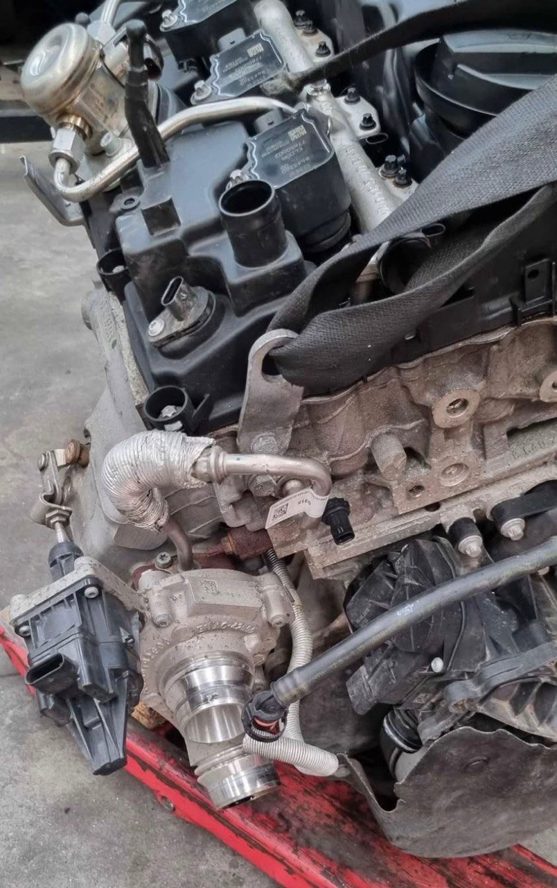 BMW E30 318is M42B18 Engine 1989 photo 1