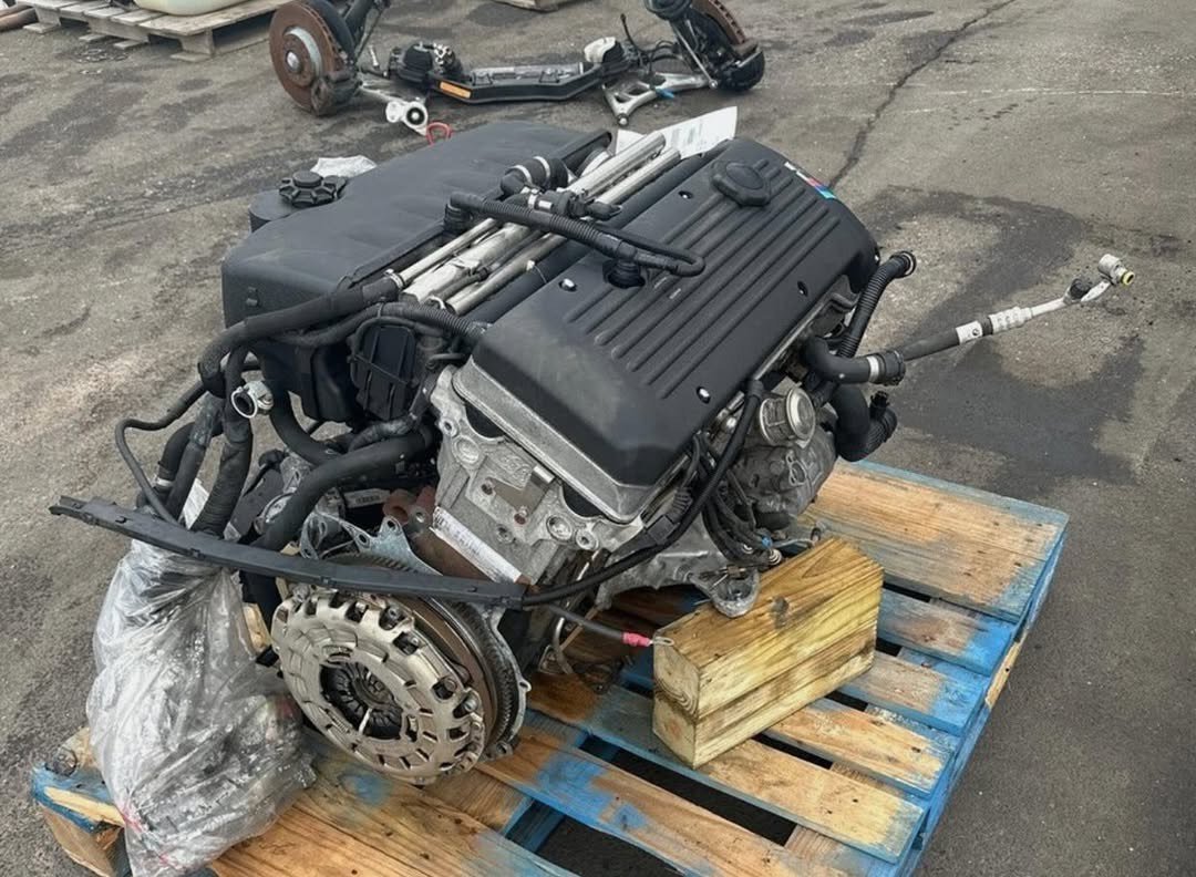BMW G30 530i B48B20B Engine 2023 photo 1