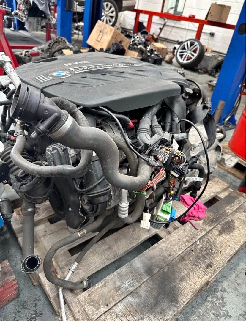 BMW E53 X5 4.4i N62B44 Engine 2004 photo 1