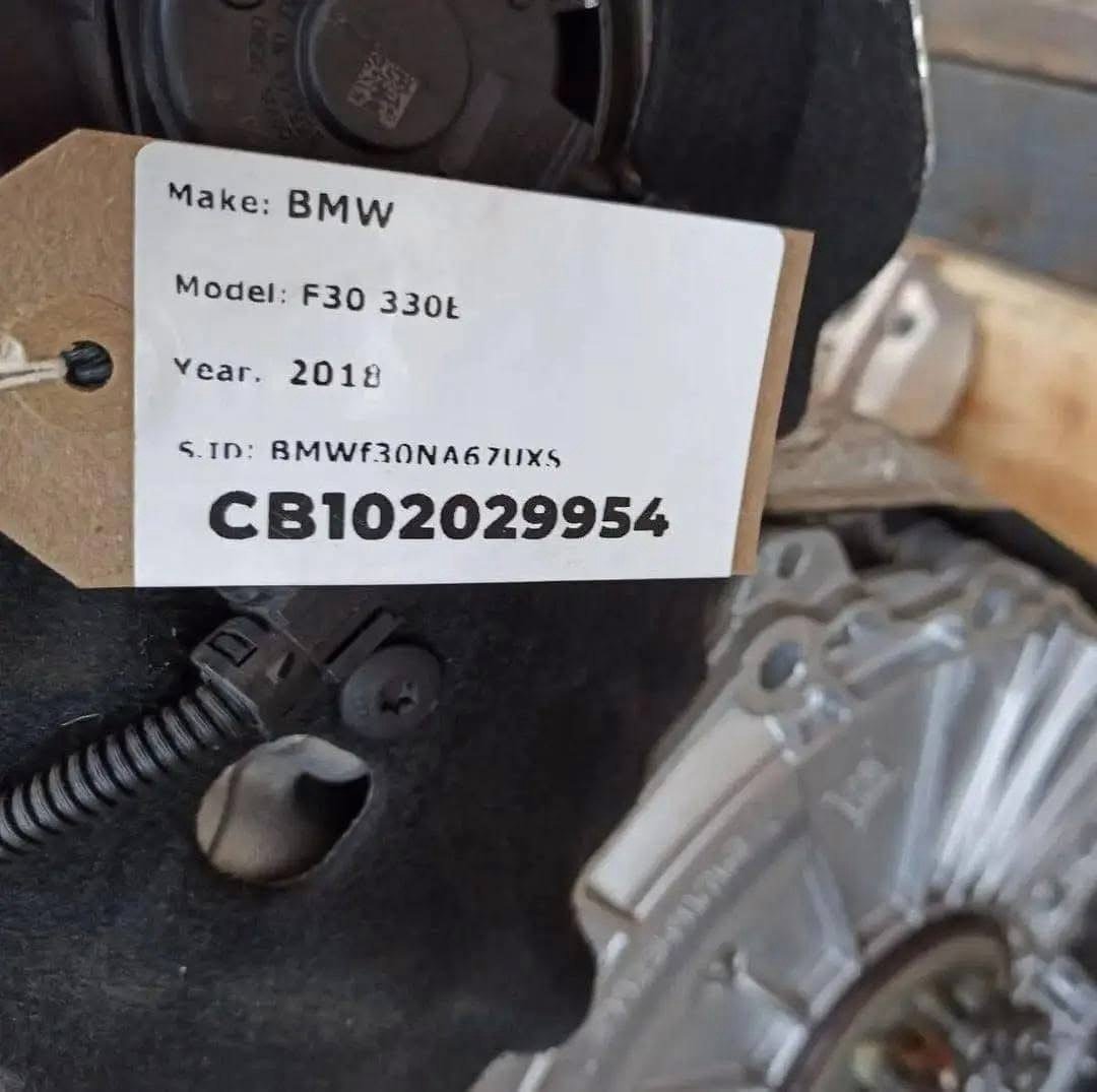 BMW E90 320d N47D20D Engine 2013 photo 1