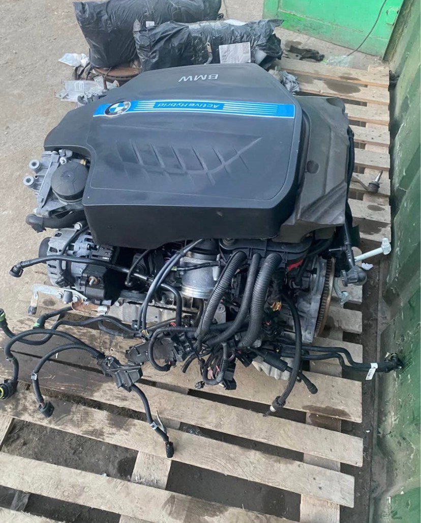 BMW F16 X6 M50d N57D30S Engine 2013 photo 1