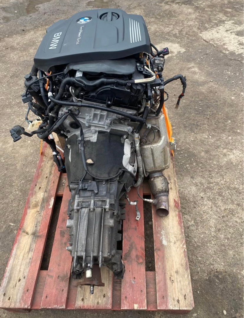 BMW E38 740d M67D44 Engine 2000 photo 1