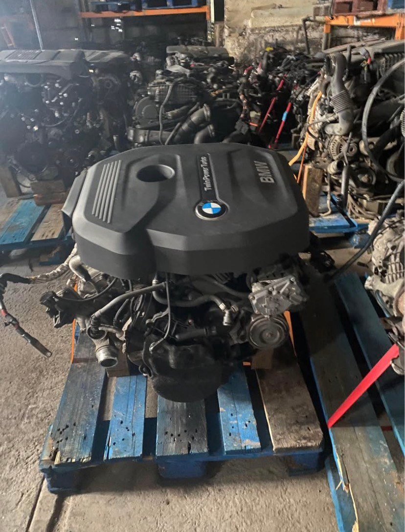 BMW E36 320i M52B20 Engine 1996 photo 1