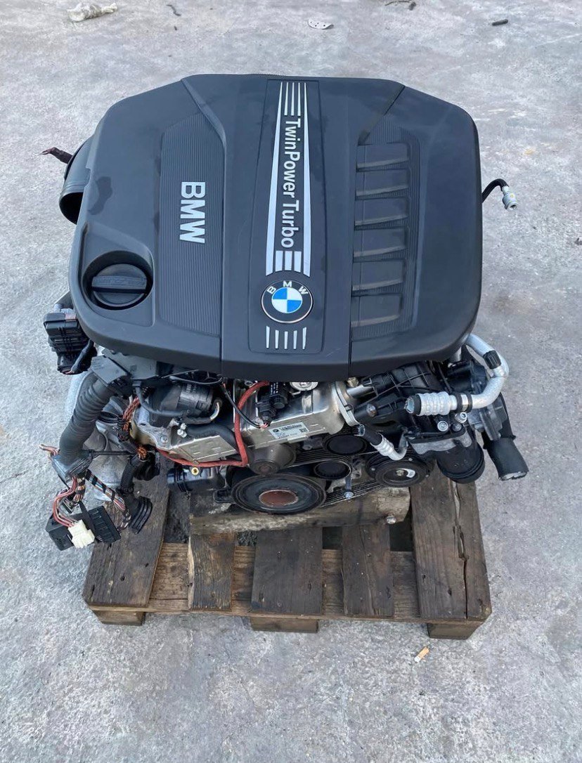 BMW F01 750d N57D30S Engine 2017 photo 1