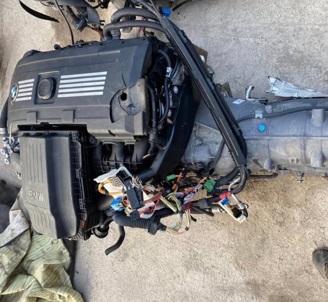 BMW F01 740d N57D30T Engine 2011 photo 1