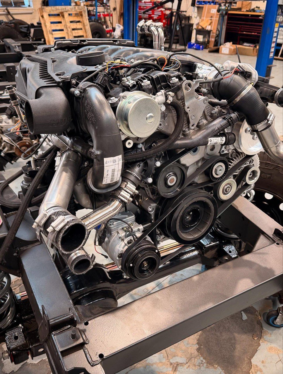 BMW E30 325e M20B27 Engine 1984 photo 1