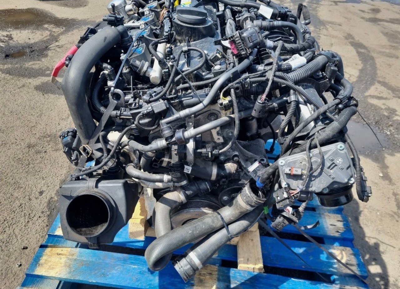 BMW F01 740d N57D30C Engine 2017 photo 1