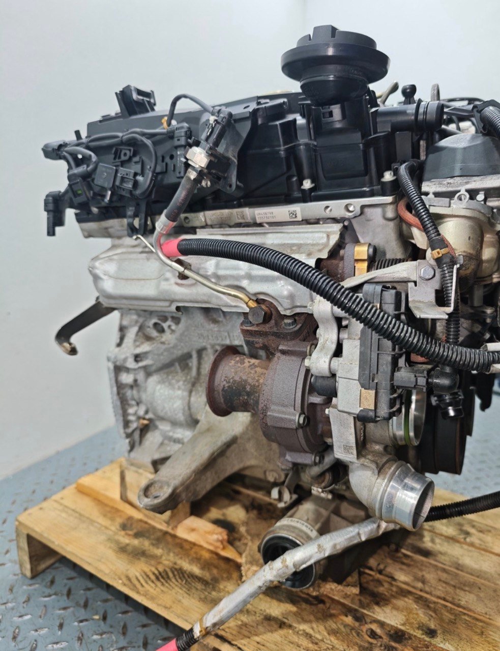 BMW F20 116i N13B16 Engine 2014 photo 1