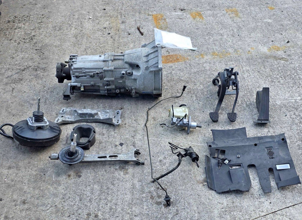 Land Rover Defender 130 1988 M57D25 163 hp Long block, R380 5-speed, BMW E39 530d, LHD photo 1