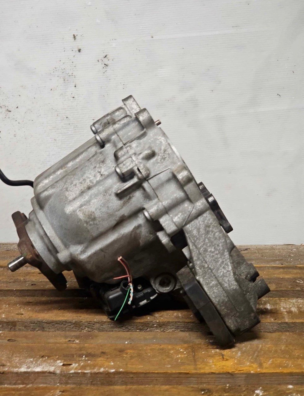 BMW E90 320d N47D20D Engine 2007 photo 1