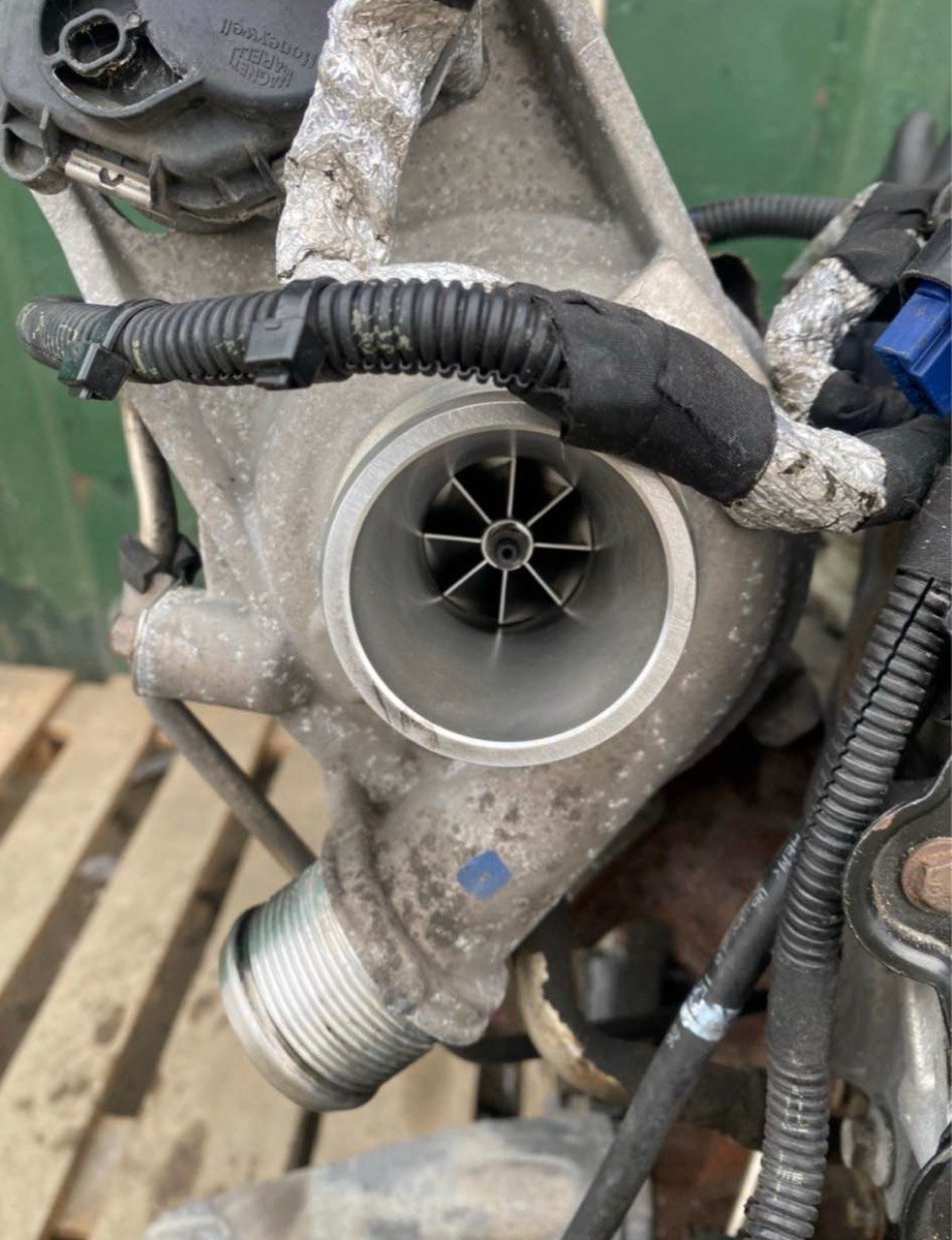 BMW A4 Engine 2023 photo 1