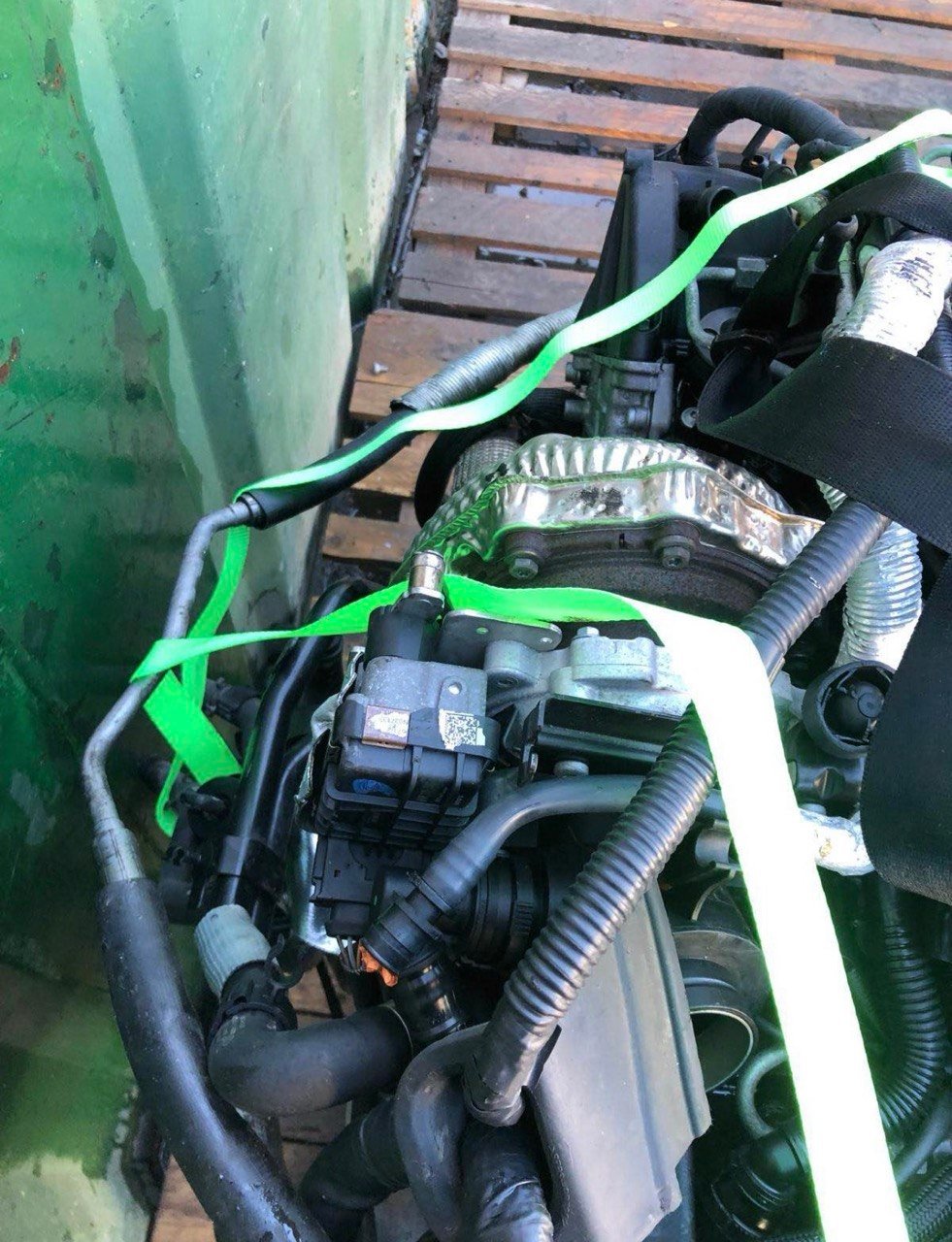 BMW E30 318is M42B18 Engine 1993 photo 1