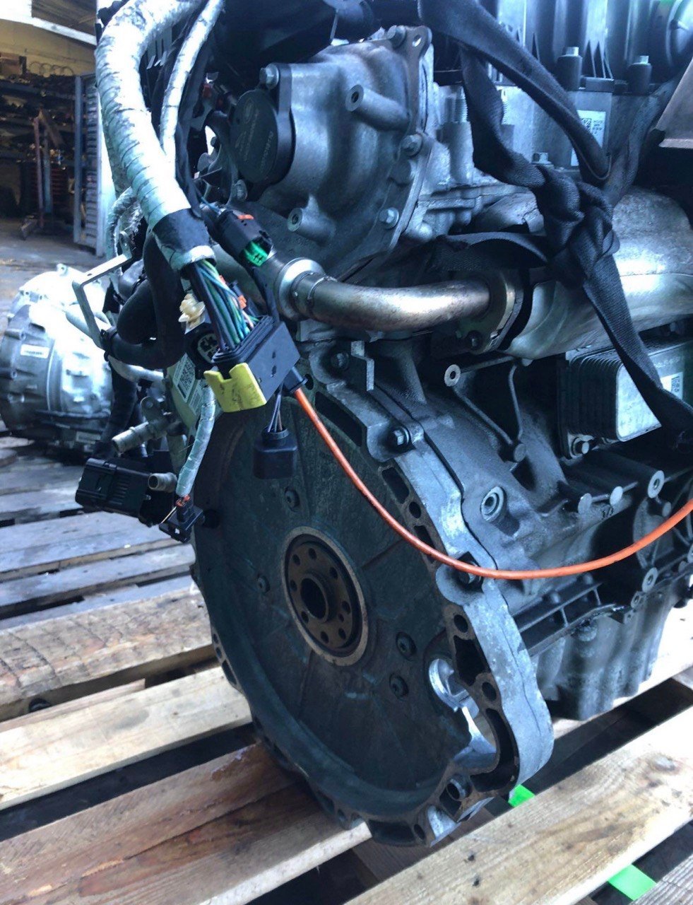 BMW F20 116i N13B16 Engine 2014 photo 1