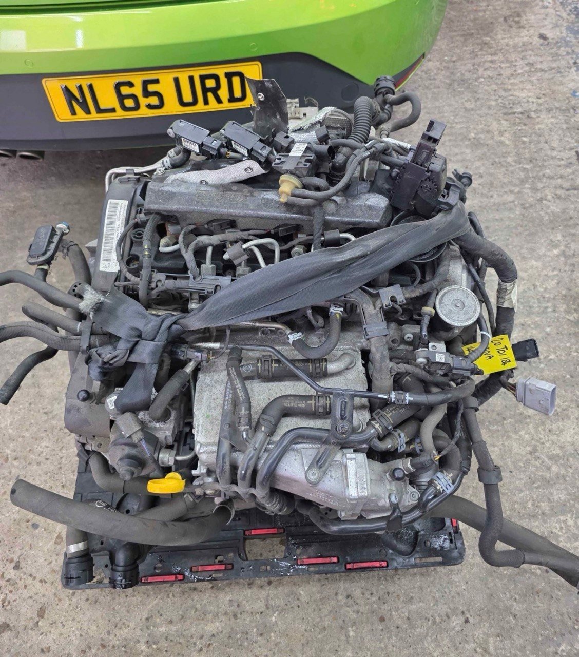 BMW E30 318is M42B18 Engine 1991 photo 1