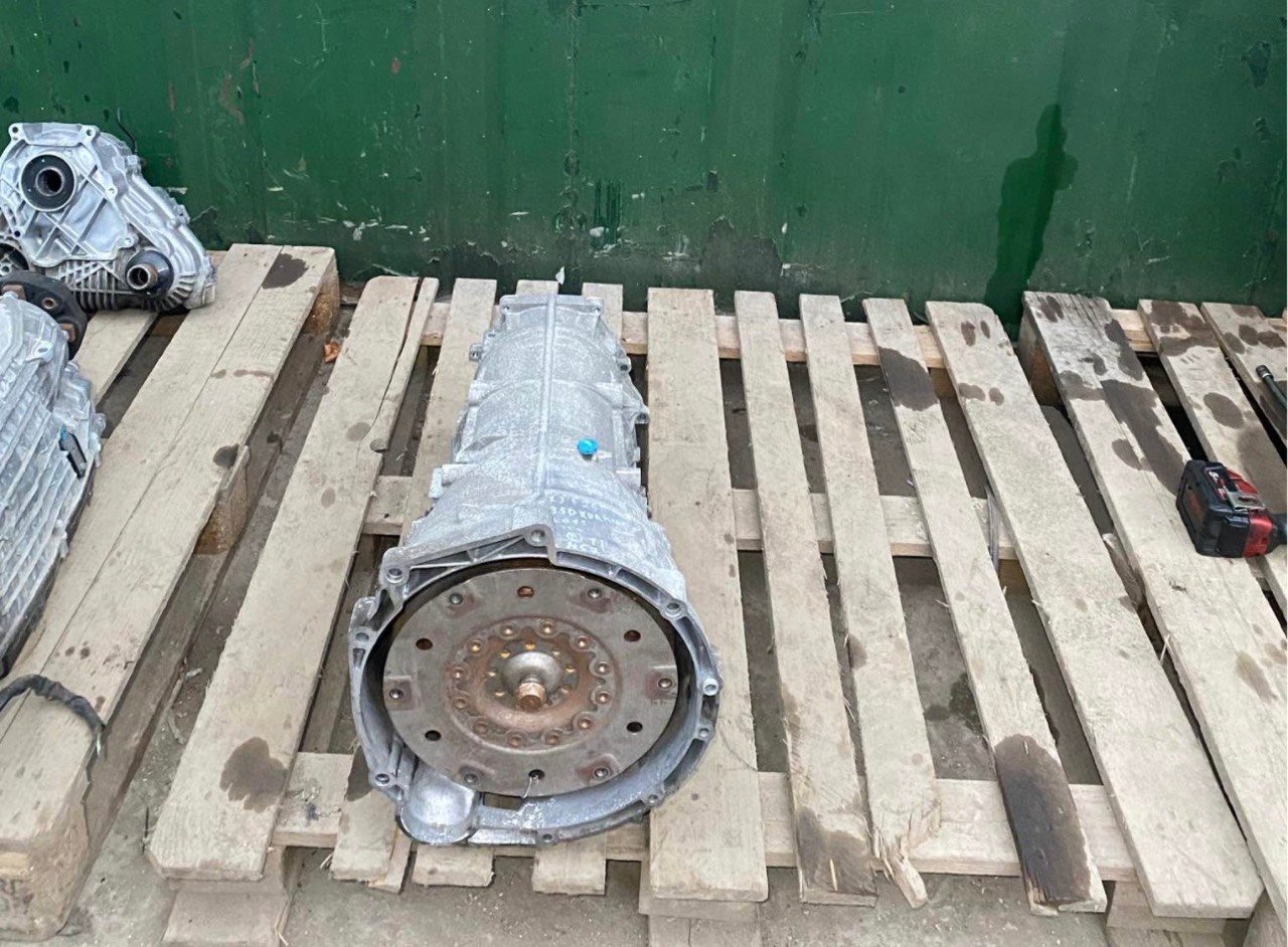 330i Getrag GS6-53 Gearbox 2007 photo 1