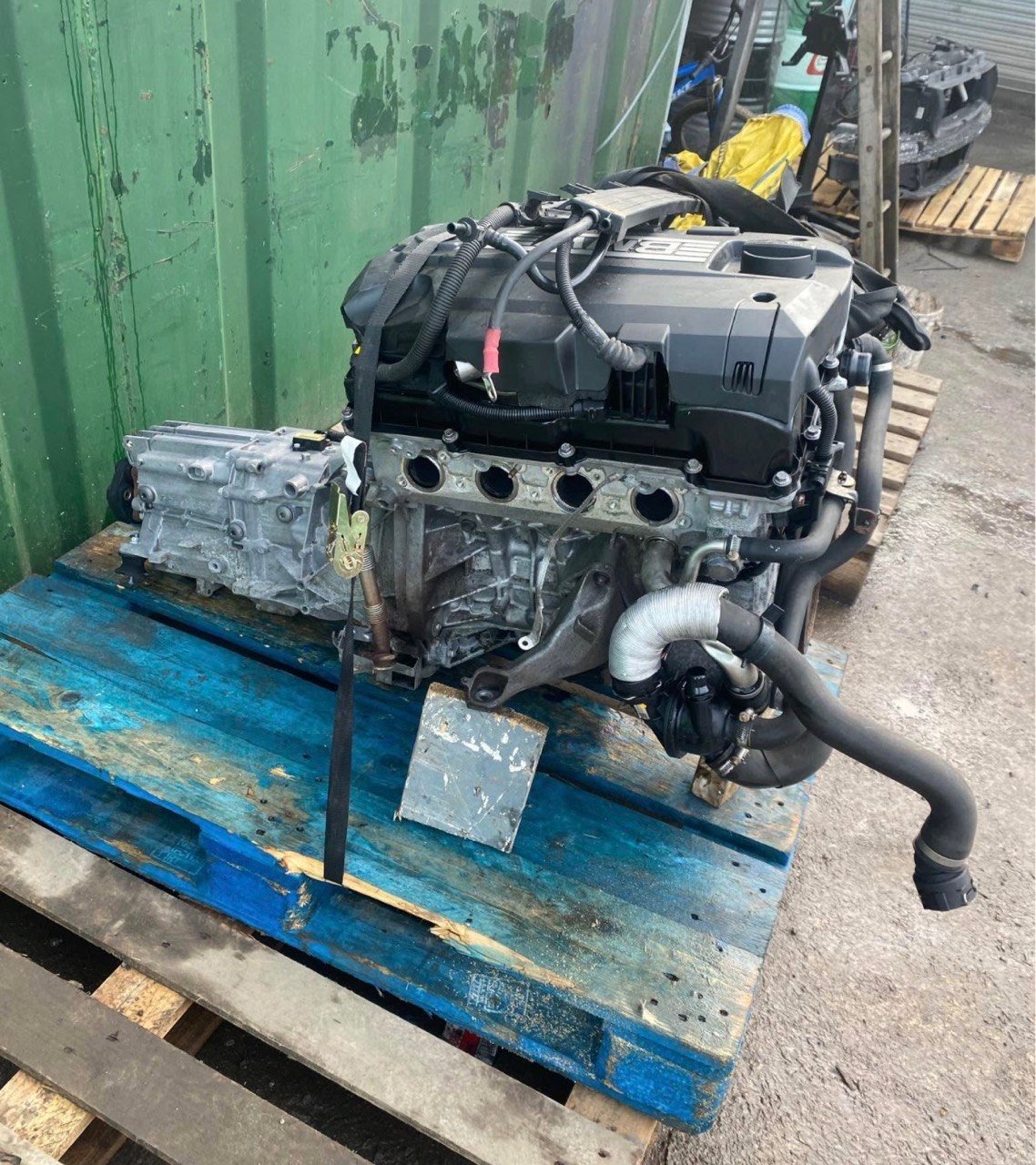 BMW E87 116i N43B16 Engine 2009 photo 1