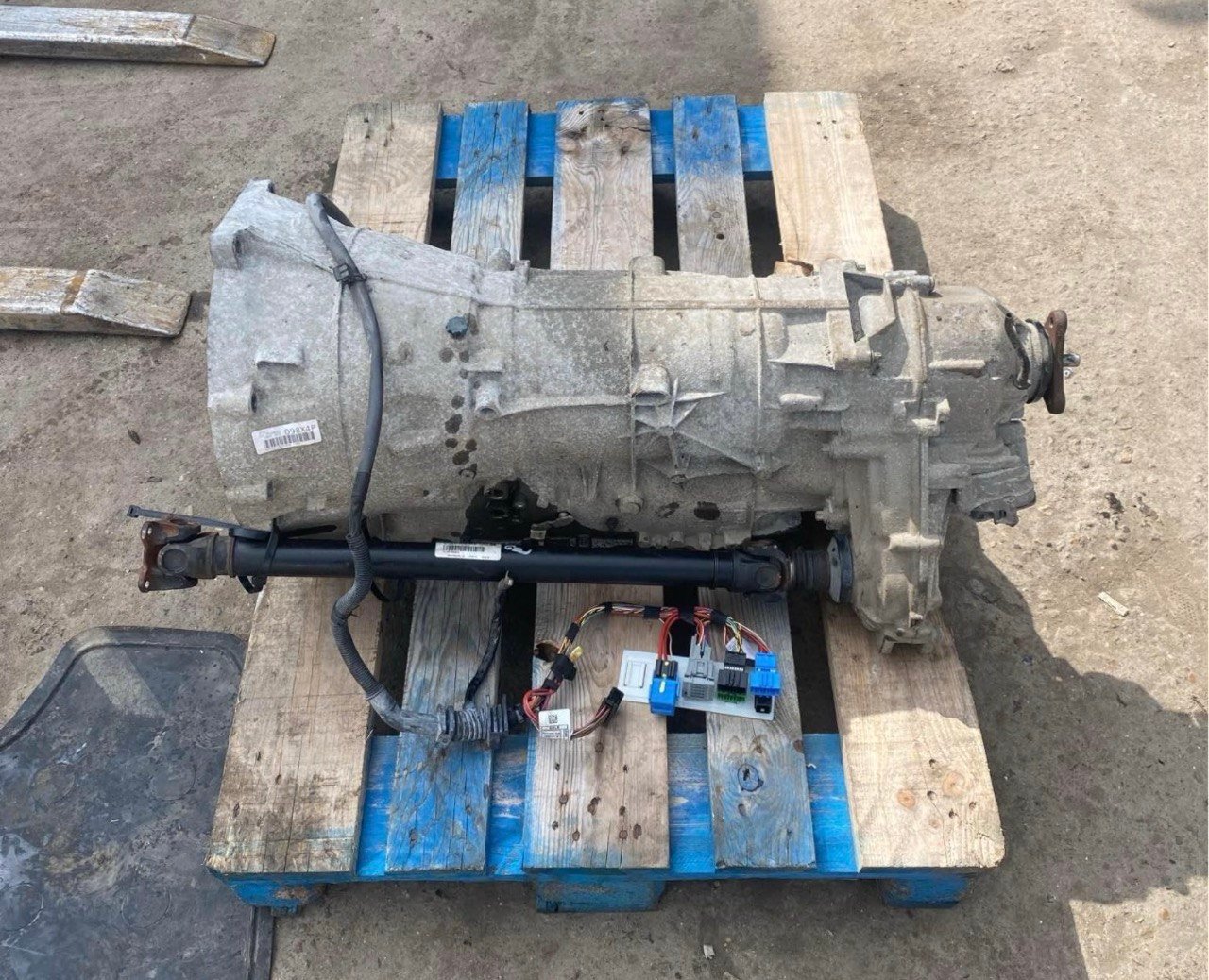 335i Getrag GS6-53 Gearbox 2005 photo 1