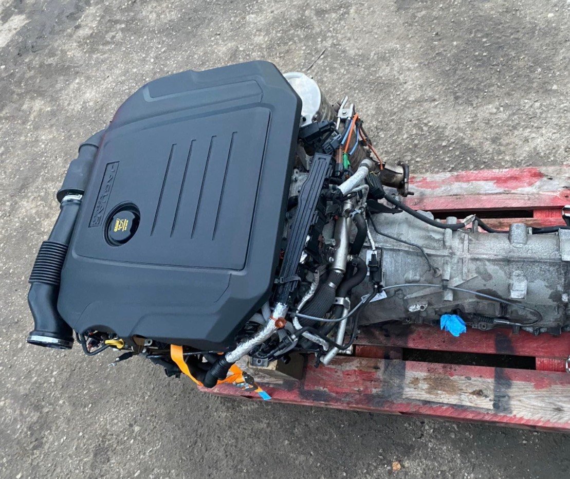 BMW S4 Engine 2015 photo 1