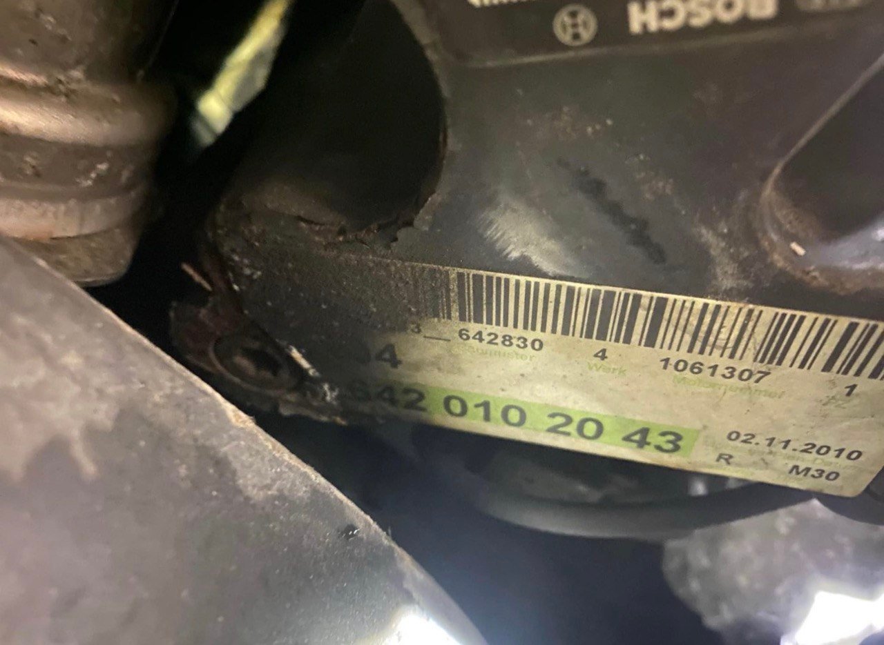 BMW E87 116d N47D16 Engine 2012 photo 1