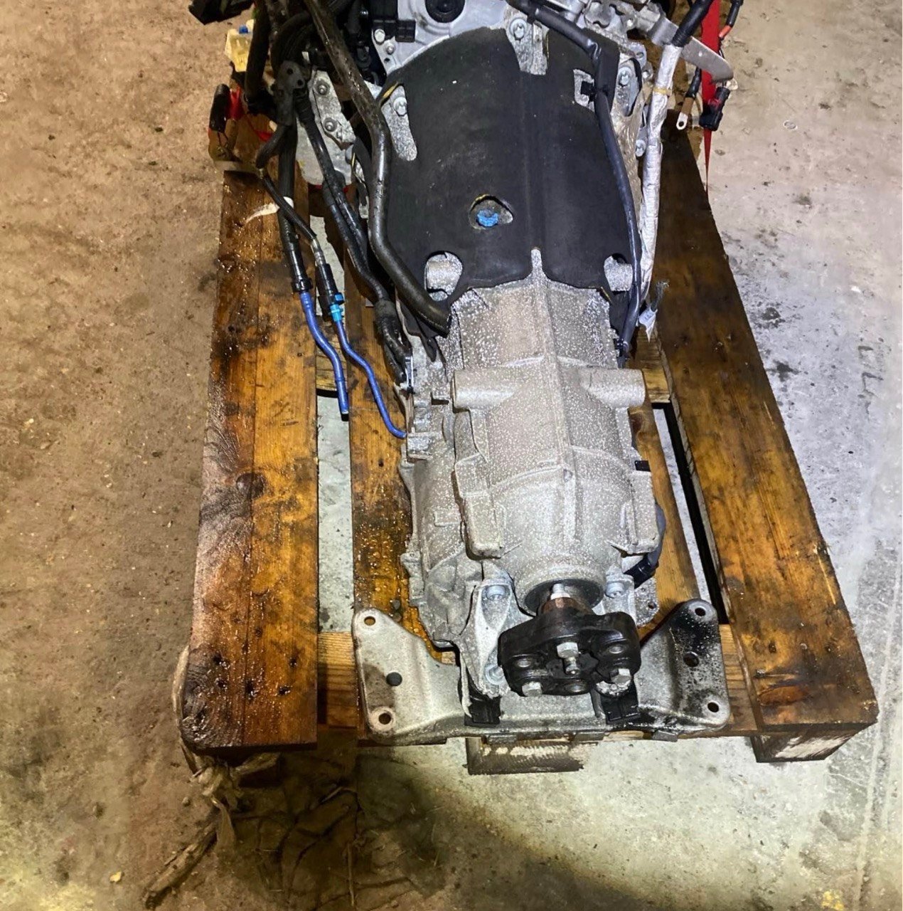 BMW G12 M760Li N74B66 Engine 2017 photo 1