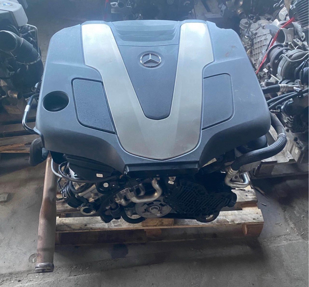BMW E85 Z4 3.0 M54B30 Engine 2002 photo 1