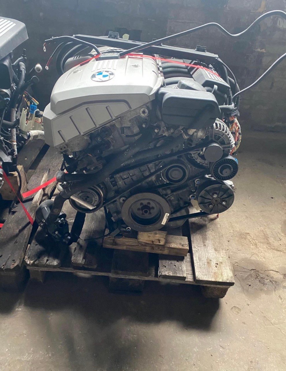 BMW E34 525i M50B25 Engine 1995 photo 1