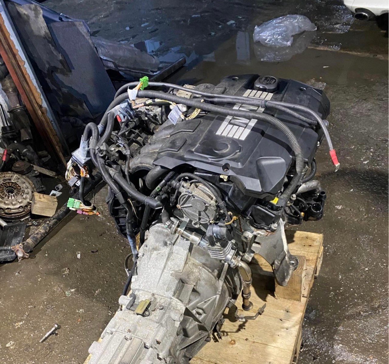 BMW E36 325i M50B25 Engine 1994 photo 1