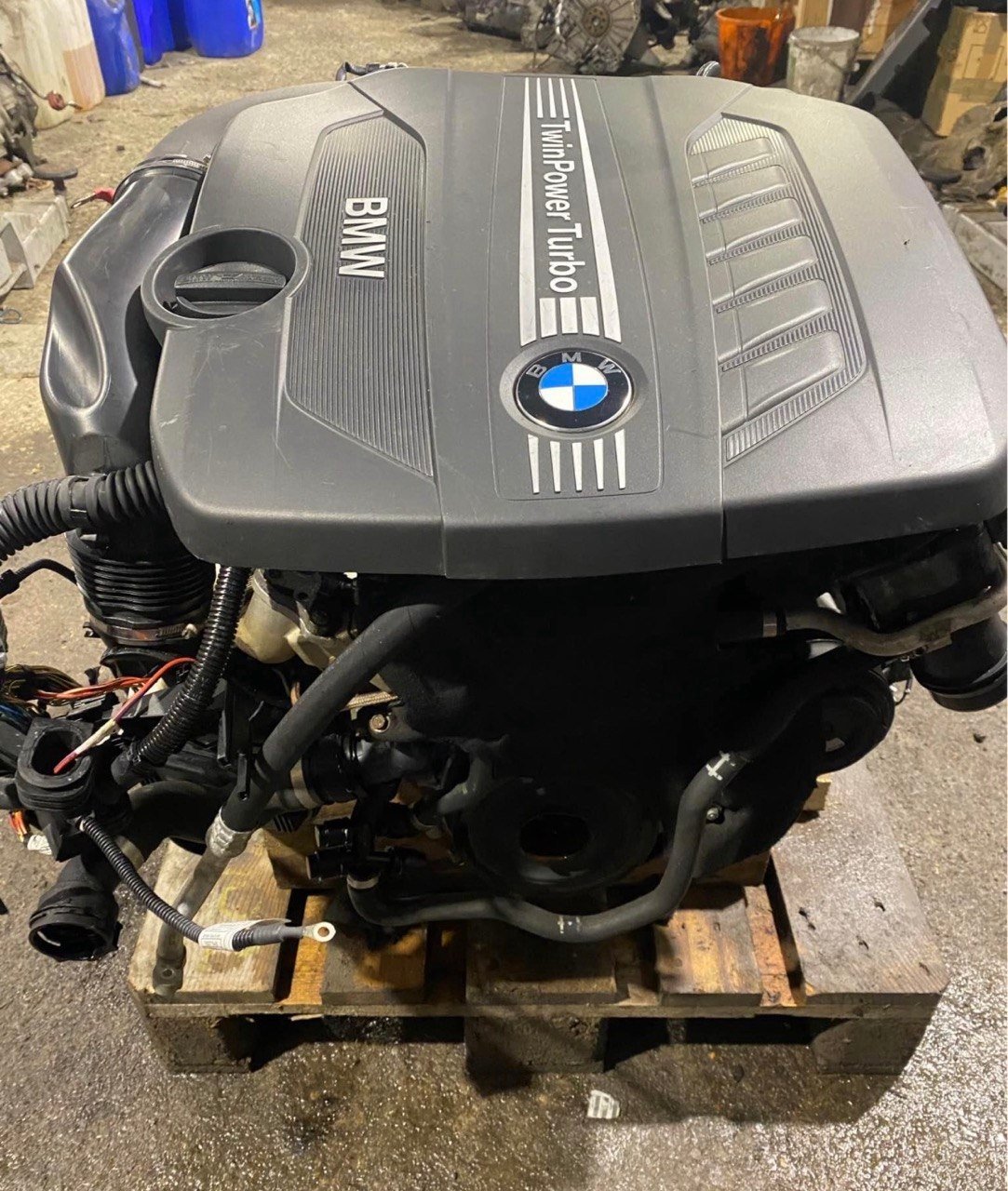 BMW E46 316i N40B16 Engine 2003 photo 1