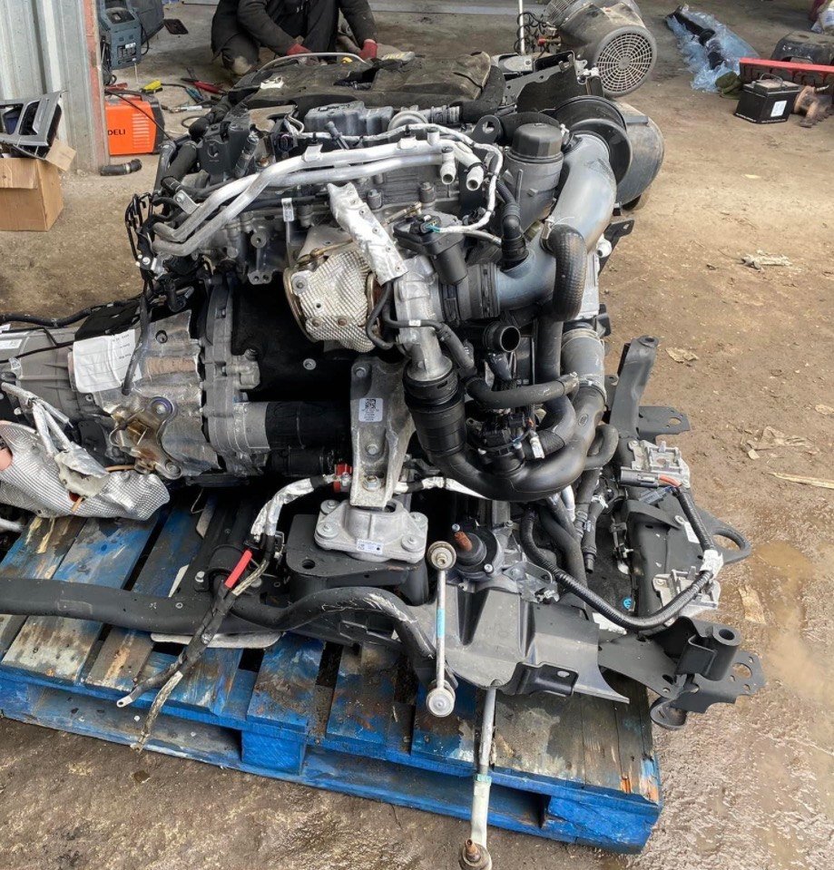 BMW E84 X1 18i N46B20 Engine 2010 photo 1