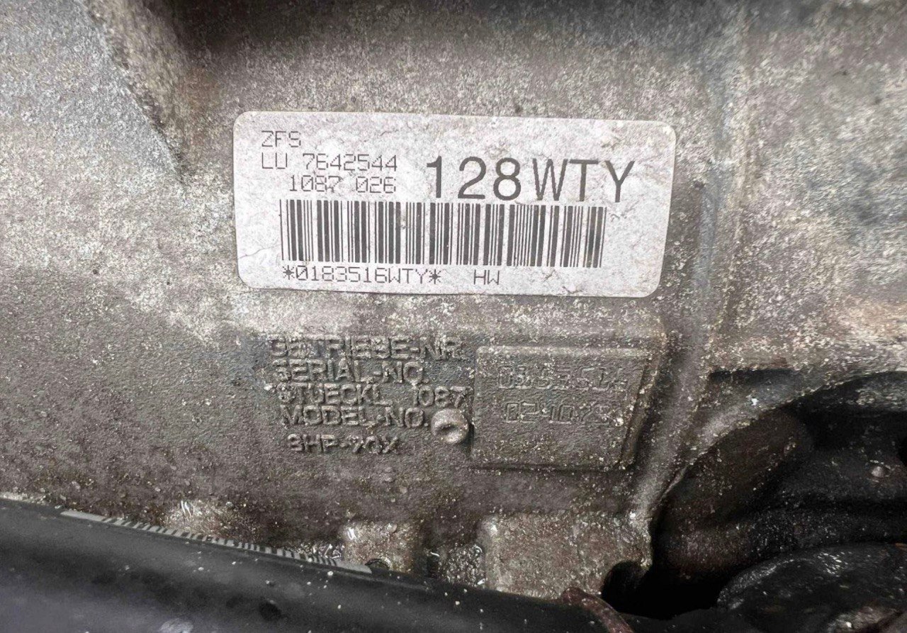 BMW E39 528i M52B28 Engine 1996 photo 1