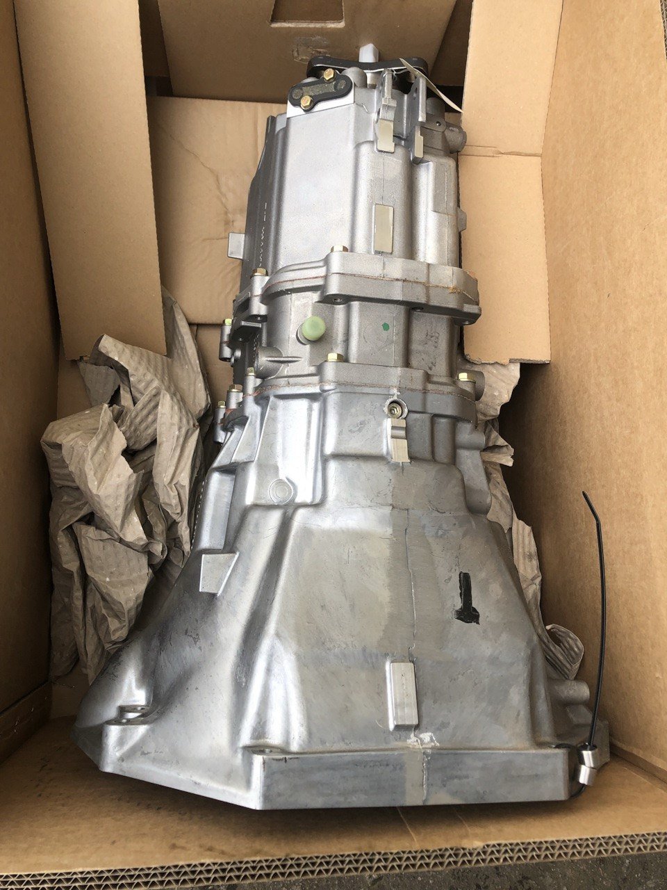 BMW E60 540i N62B40 Engine 2005 photo 1