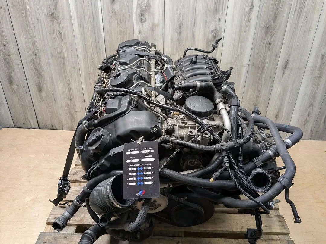 BMW 525i E39 N52B25 Engine 2001