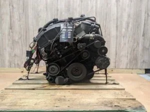 BMW 320i G20 M54B22 Engine 2018